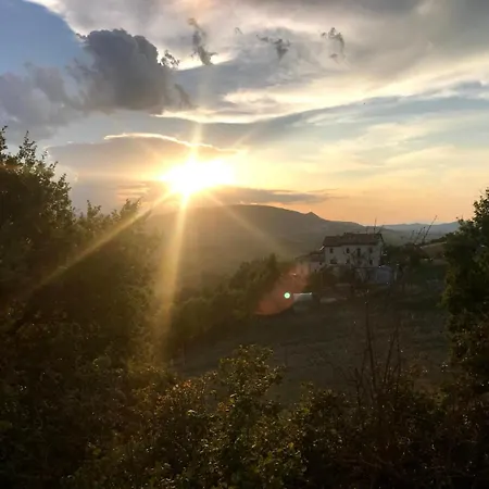 Due Tigli - Il Tuo Rifugio Nelle Colline Marchigiane * Arcevia