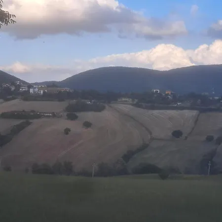 Due Tigli - Il Tuo Rifugio Nelle Colline Marchigiane Feriehus